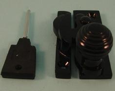 THD113L/BLP Claw Fastener - Reeded Knob - Locking in Black Polished