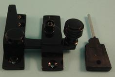 THD184L/BLP Straight Arm Fastener - Locking - Reeded Knob in Black Polished