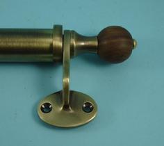 THD299N/AB Narrow Feet as supplied on the Rosewood Ends Sash Bar in Antique Brass