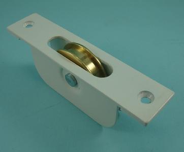 THD253PB/WH 1 3/4" Brass Wheel Pulley with a White Steel Square Faceplate
