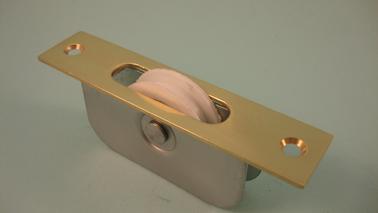 THD155 Nylon Wheel Sash Axle Pulley with a Square Brass face plate